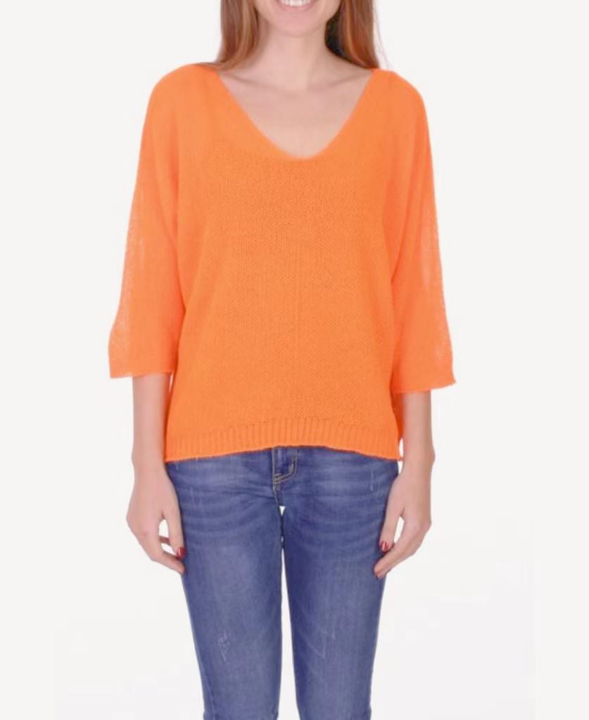 Samantha™ | Batwing Sleeve Solid Color V-Neck Knit Top